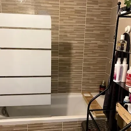 Lejlighed A Cosy 2 Bedroom Flat